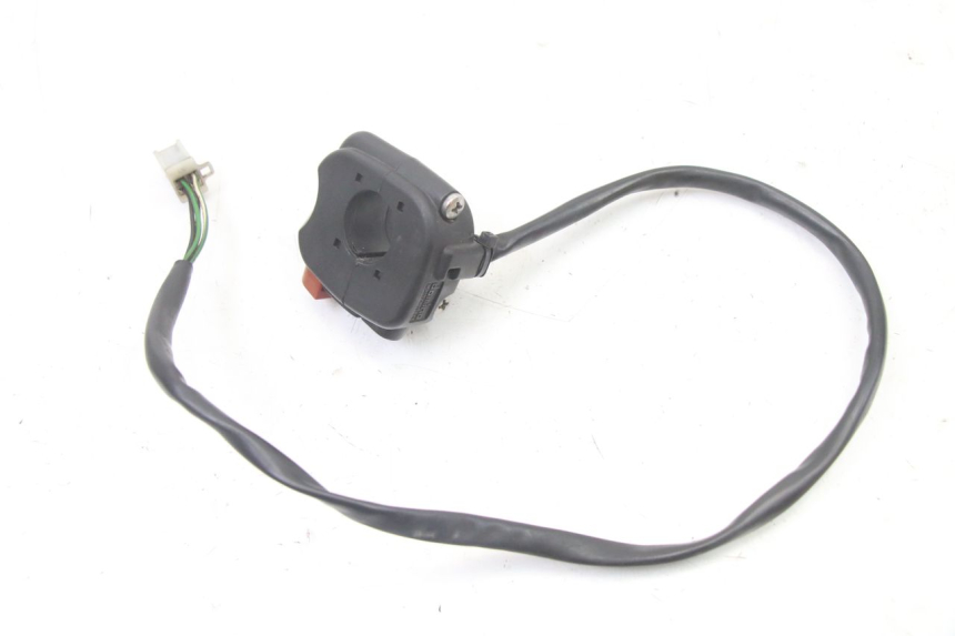 photo de COMMODO DROIT YAMAHA TZR 50 (2008 - 2016) - Autre angle de vue