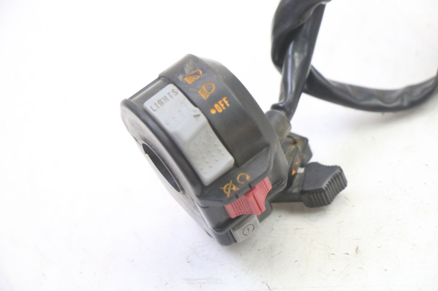 photo de COMMODO DROIT YAMAHA YFM BRUIN 350 (2003 - 2009) - Autre angle de vue