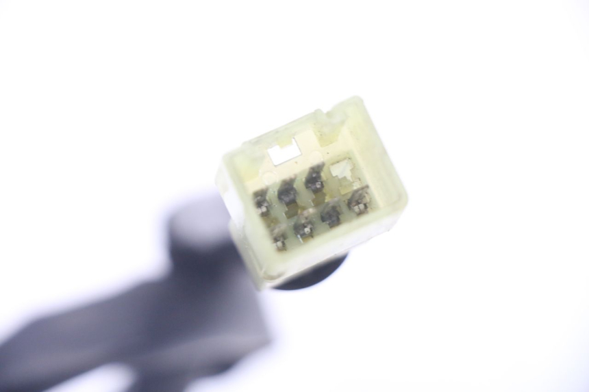 photo de COMMODO DROIT YAMAHA YP X-MAX XMAX 400 (2014 - 2017) - État de surface