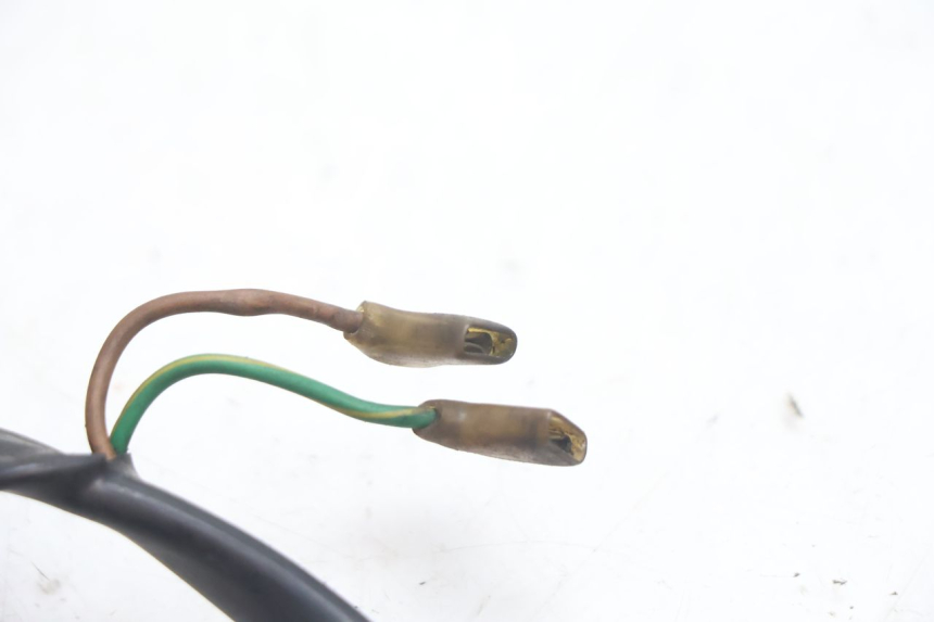 photo de COMMODO DROIT YAMAHA YZF R GENESIS 750 (1993 - 1998) - Points de fixation