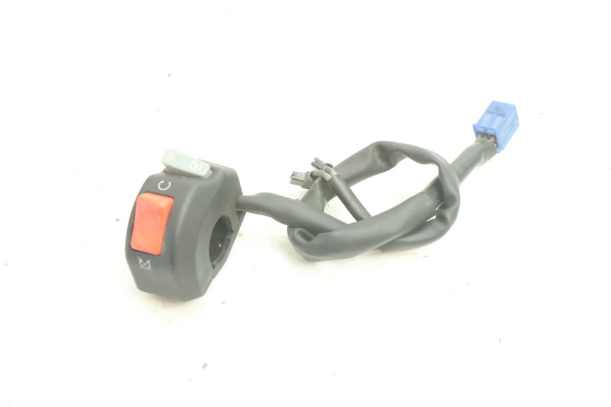 photo de COMMODO DROIT YAMAHA YZF R6 600 (2008 - 2009) - Zoom état d’usage