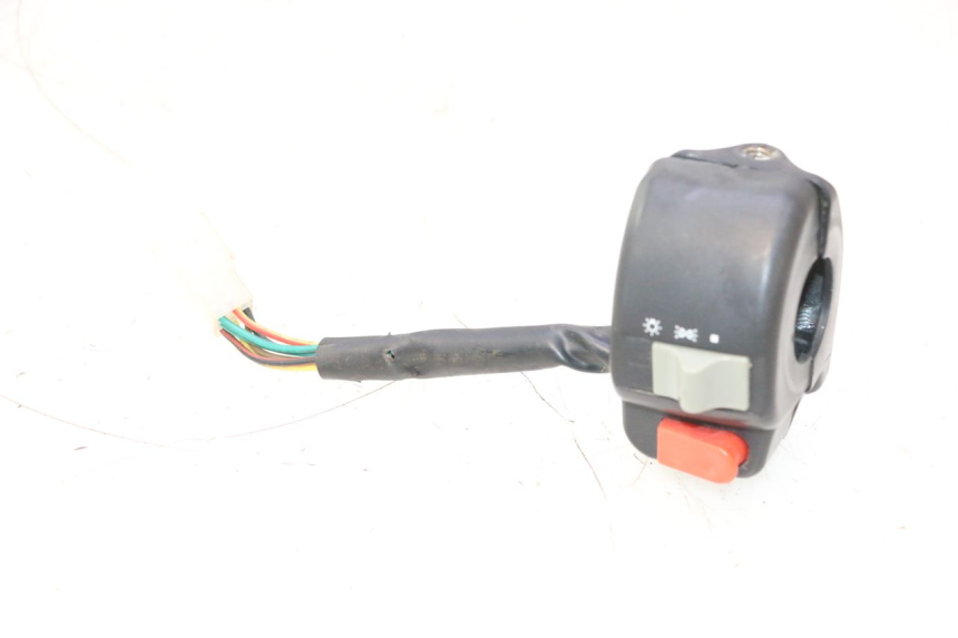 photo de COMMODO DROIT UNIVERSAL BIKE ZN50QT-11B 50 (2018 - 2021) - Vue principale