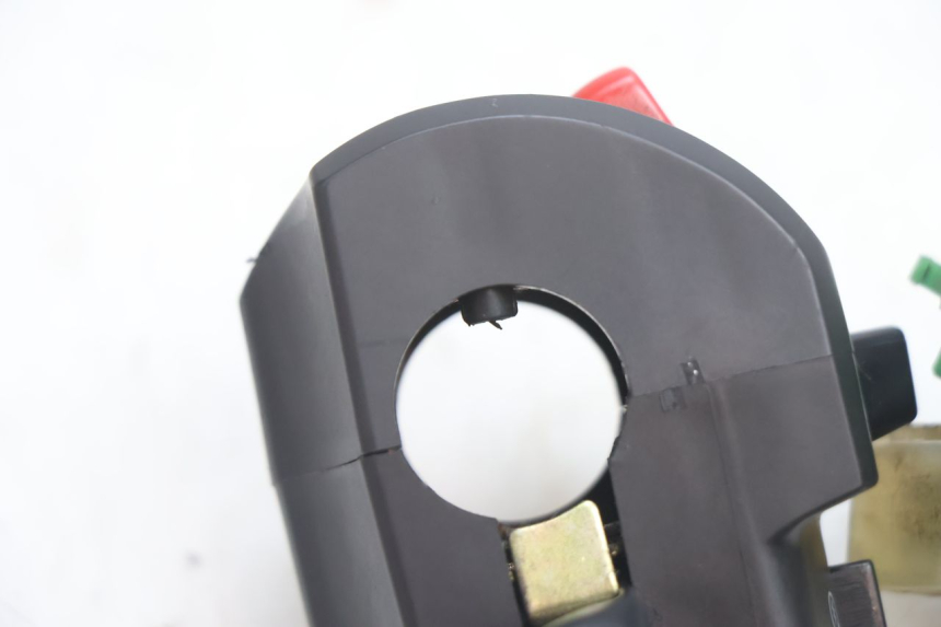 photo de COMMODO DROIT KAWASAKI ZX-6R ZX6R 600 (2000 - 2002) - Autre angle de vue