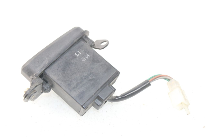 photo de COMMODO FEUX DETRESSE SYM GTS EFI ABS 125 (2012 - 2016) - Autre angle de vue