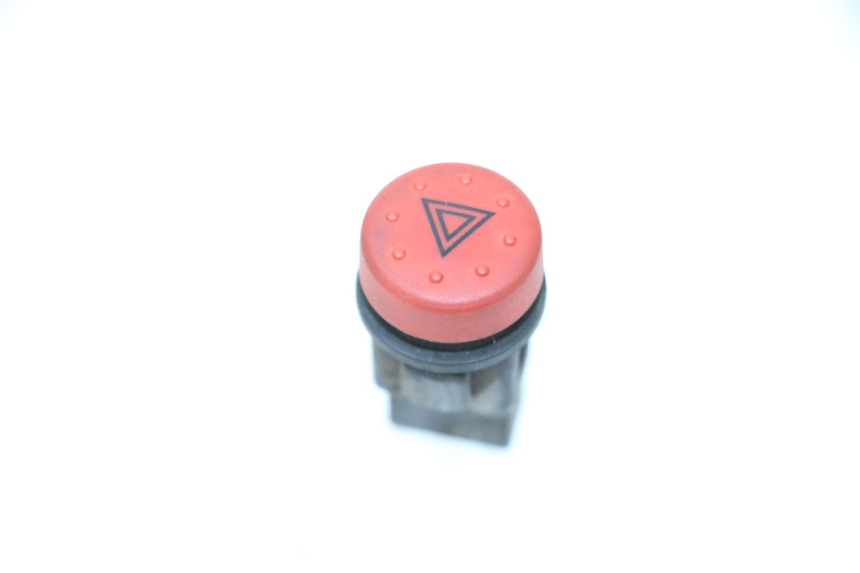 photo de COMMODO FEUX DETRESSE PIAGGIO MP3 RL 250 (2006 - 2010) - Vue principale