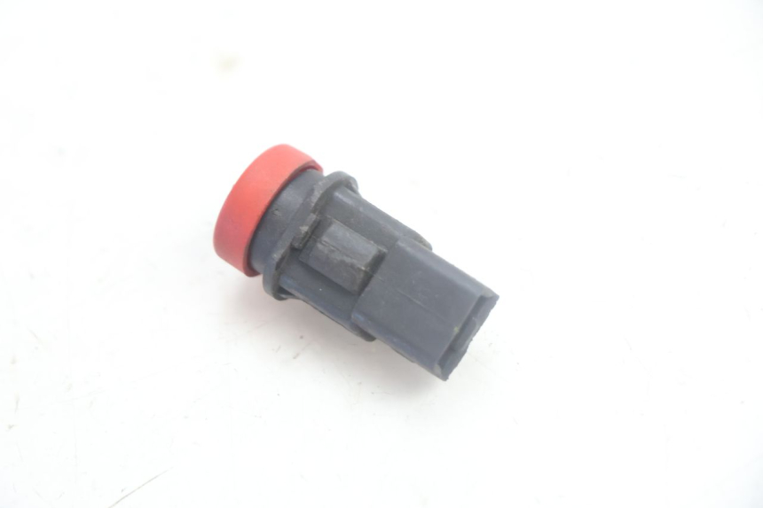 photo de COMMODO FEUX DETRESSE PIAGGIO MP3 500 (2016 - 2018) - Zoom état d’usage