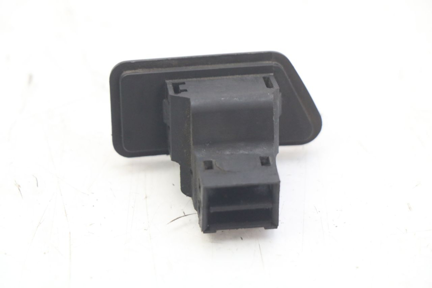 photo de COMMODO FEUX DETRESSE MBK SKYCRUISER 125 (2006 - 2009) - Zoom état d’usage