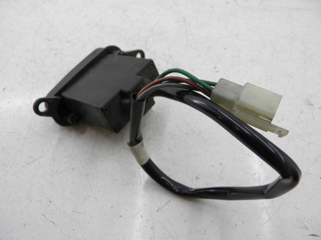 photo de COMMODO FEUX DETRESSE SYM GTS 125 (2005 - 2008) - Autre angle de vue