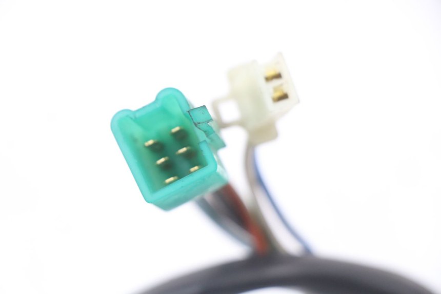 photo de COMMODO GAUCHE DAELIM A-FOUR 2T 50 (2005 - 2012) - Points de fixation