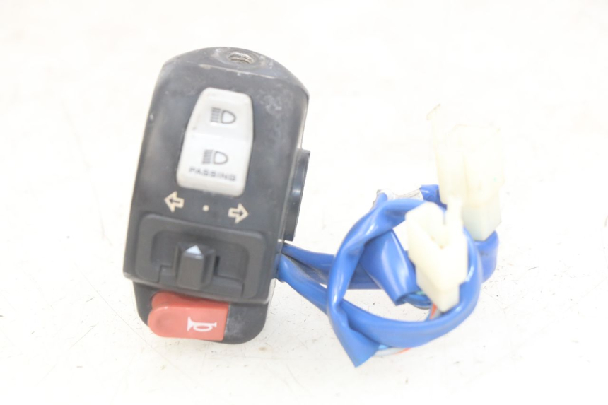 photo de COMMODO GAUCHE KYMCO AGILITY 16+ 4T 50 (2018 - 2023) - Vue principale