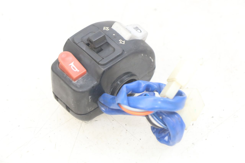 photo de COMMODO GAUCHE KYMCO AGILITY 16+ 4T 50 (2018 - 2023) - Autre angle de vue