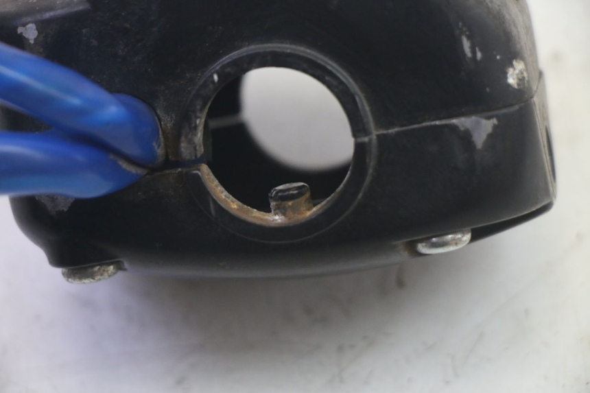 photo de COMMODO GAUCHE KYMCO AGILITY 16+ 4T 50 (2018 - 2023) - État de surface