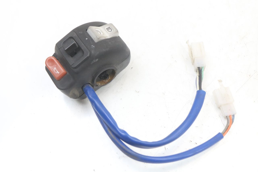 photo de COMMODO GAUCHE KYMCO AGILITY 4T 50 (2005 - 2018) - Zoom état d’usage