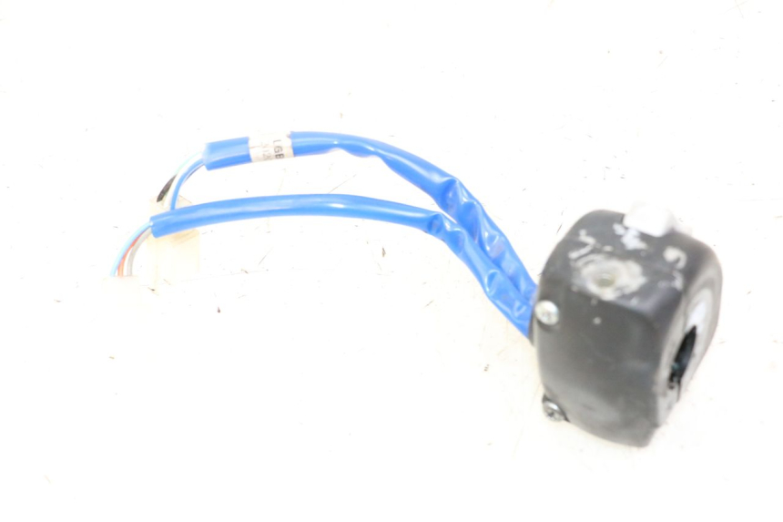 photo de COMMODO GAUCHE KYMCO AGILITY 4T 50 (2018 - 2022) - Vue d’ensemble