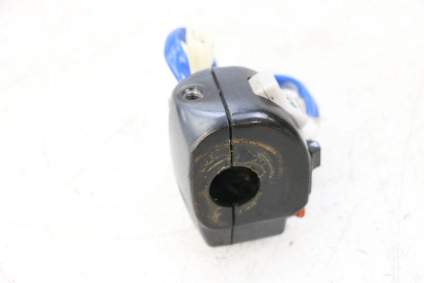 photo de COMMODO GAUCHE KYMCO AGILITY 4T 50 (2018 - 2022) - Vue d’ensemble