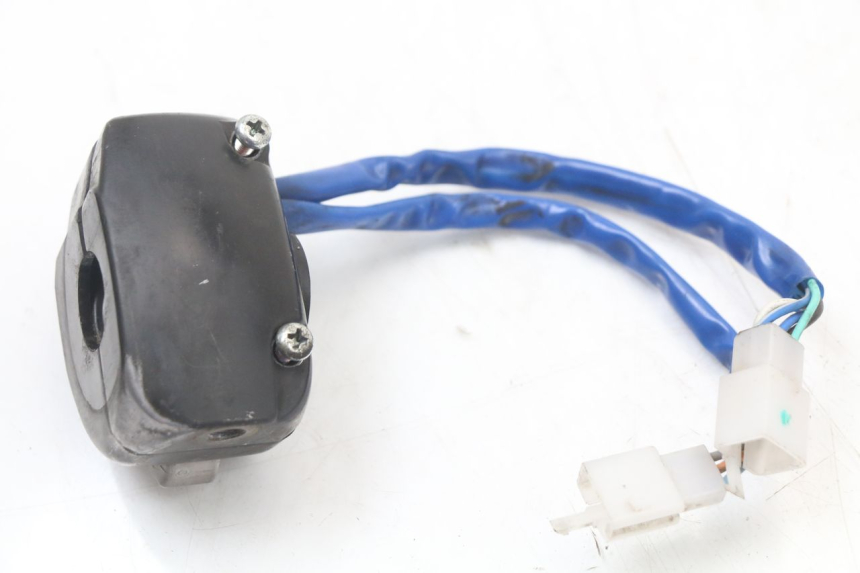 photo de COMMODO GAUCHE KYMCO AGILITY CARRY 50 (2011 - 2020) - Autre angle de vue