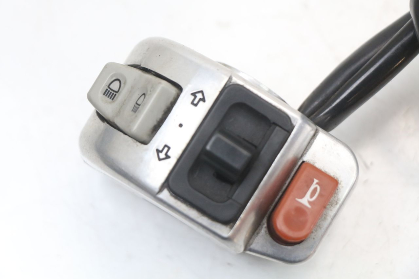 photo de COMMODO GAUCHE KYMCO AGILITY RS 4T 50 (2009 - 2013) - Détail de la pièce