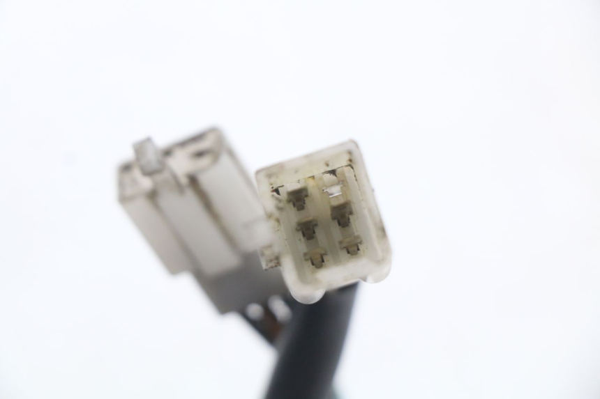 photo de COMMODO GAUCHE KYMCO AGILITY RS 4T 50 (2009 - 2013) - État de surface