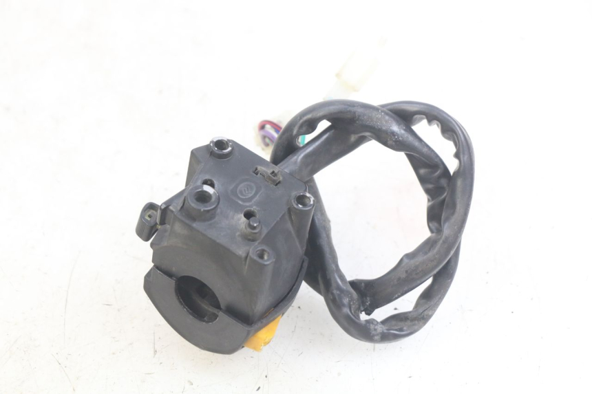 photo de COMMODO GAUCHE NECO ALEXONE 125 (2017 - 2024) - Autre angle de vue