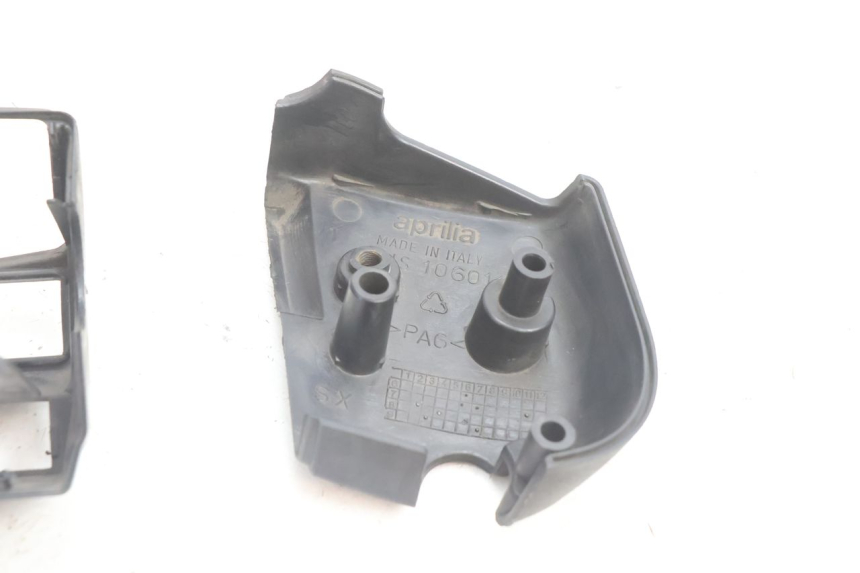 photo de COMMODO GAUCHE APRILIA ATLANTIC S 125 (2010 - 2013) - Vue d’ensemble