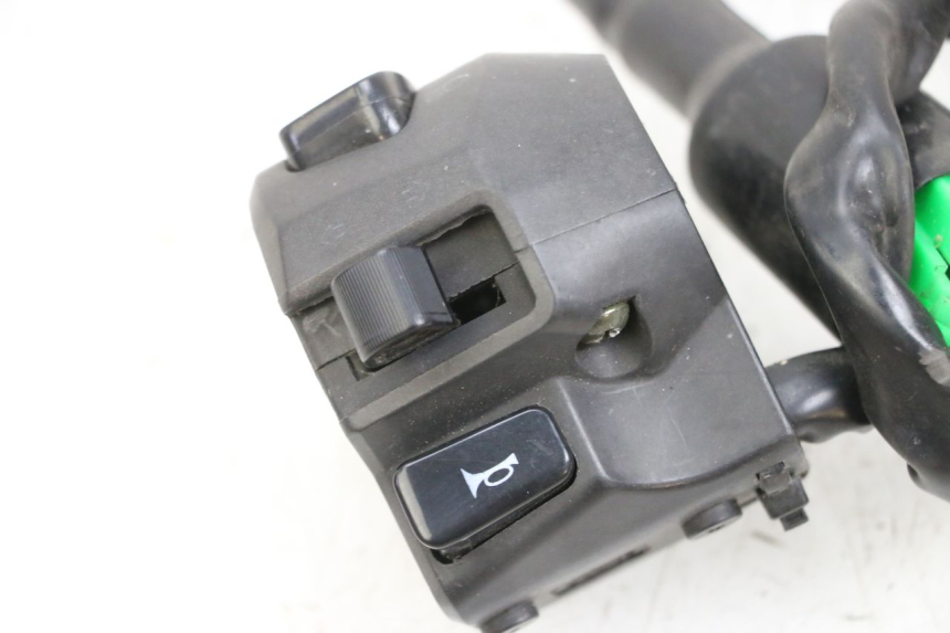 photo de COMMODO GAUCHE MAG POWER BOMBERS 4T 50 (2016 - 2026) - Pièce contrôlée