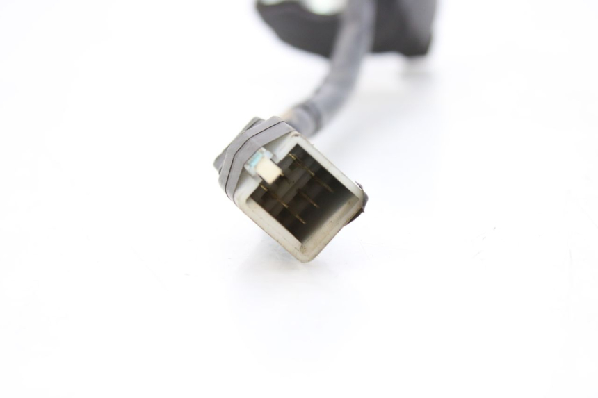 photo de COMMODO GAUCHE MBK BOOSTER SPIRIT 50 (2004 - 2017) - Détail de la pièce