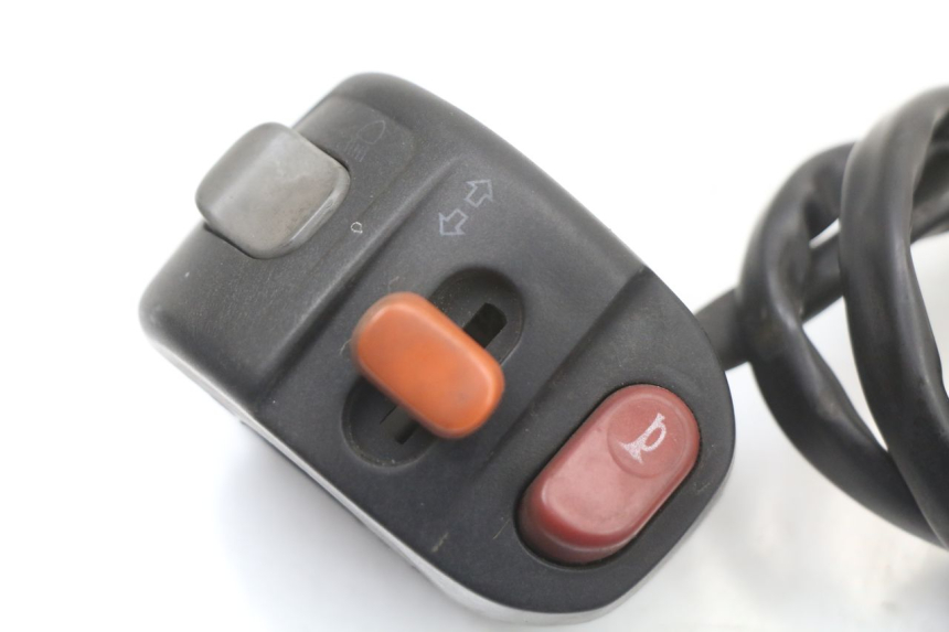 photo de COMMODO GAUCHE BMW C1 125 (2000 - 2003) - Détail de la pièce