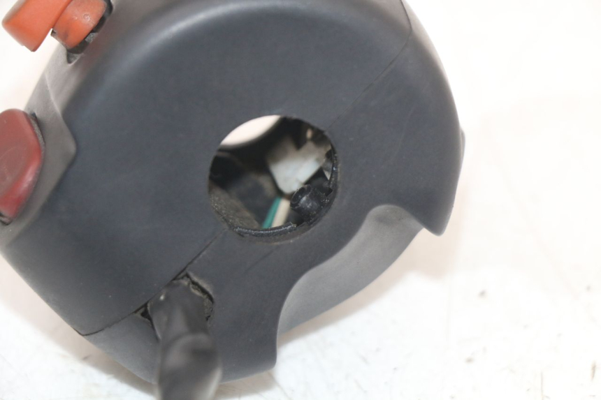 photo de COMMODO GAUCHE BMW C1 125 (2000 - 2003) - Autre angle de vue