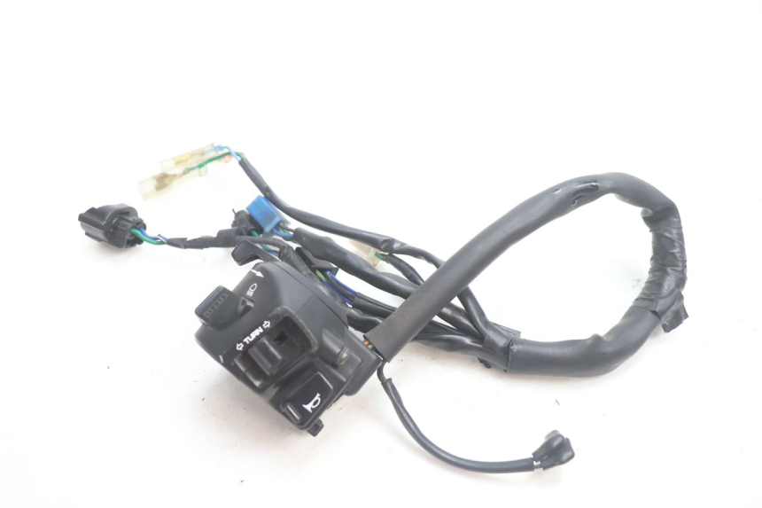 photo de COMMODO GAUCHE HONDA CB F HORNET 600 (2005 - 2006) - Vue principale
