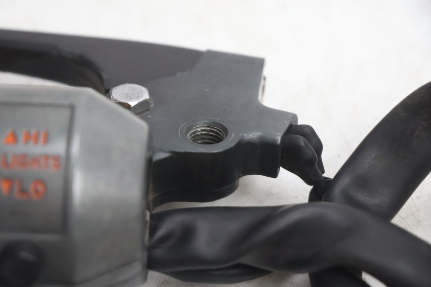 photo de COMMODO GAUCHE HONDA CB TWO FIFTY 250 (1991 - 2002) - Vue d’ensemble