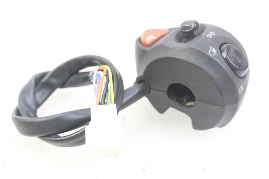 photo de COMMODO GAUCHE PEUGEOT CITYSTAR IE 2T 50 (2018 - 2021) - Gros plan technique