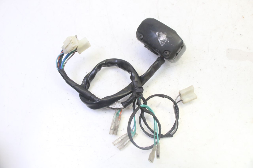 photo de COMMODO GAUCHE SYM CROX 4T 50 (2016 - 2023) - Gros plan technique