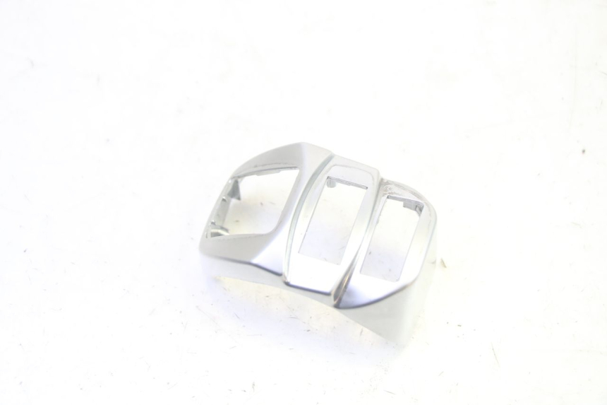 photo de COMMODO GAUCHE PEUGEOT DJANGO 4T 50 (2014 - 2019) - Zoom état d’usage