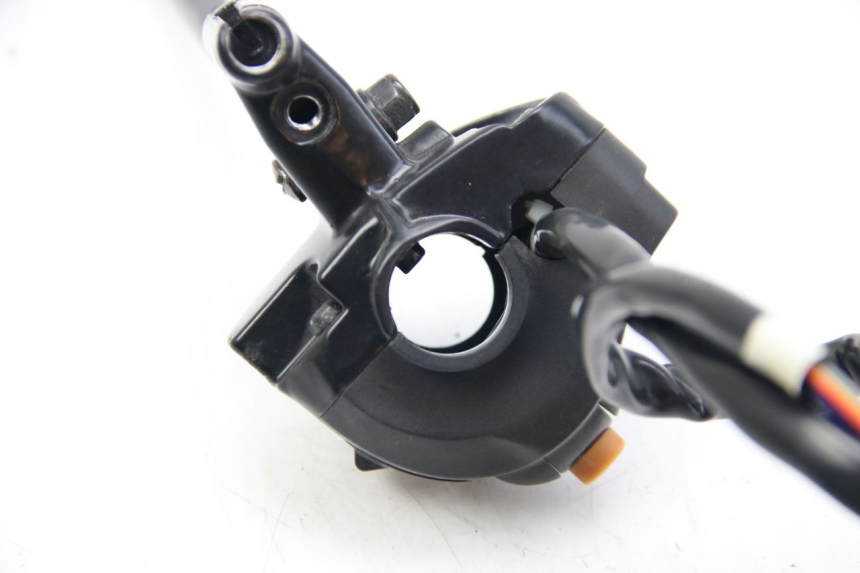 photo de COMMODO GAUCHE PEUGEOT E-VIVACITY 1 (2012 - 2018) - Autre angle de vue