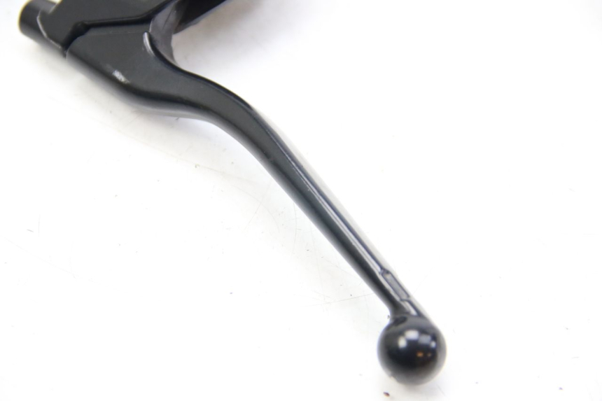 photo de COMMODO GAUCHE PEUGEOT E-VIVACITY 1 (2012 - 2018) - Gros plan technique