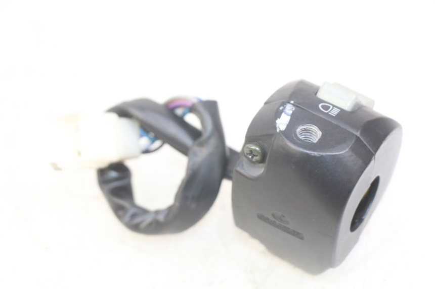 photo de COMMODO GAUCHE EFUN E2GO 1 (2017 - 2021) - Points de fixation