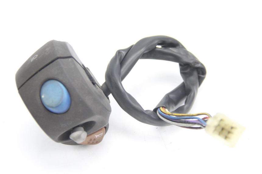 photo de COMMODO GAUCHE PEUGEOT ELYSTAR 125 (2002 - 2007) - Gros plan technique