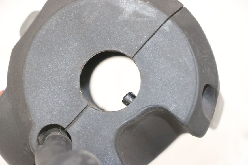 photo de COMMODO GAUCHE PEUGEOT ELYSTAR 125 (2002 - 2007) - Détail de la pièce