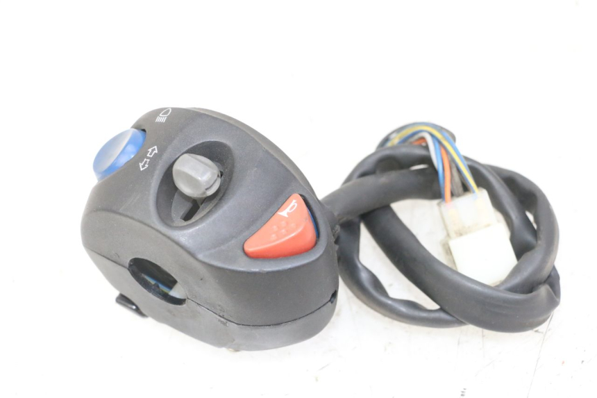 photo de COMMODO GAUCHE PEUGEOT ELYSTAR 125 (2002 - 2007) - Autre angle de vue