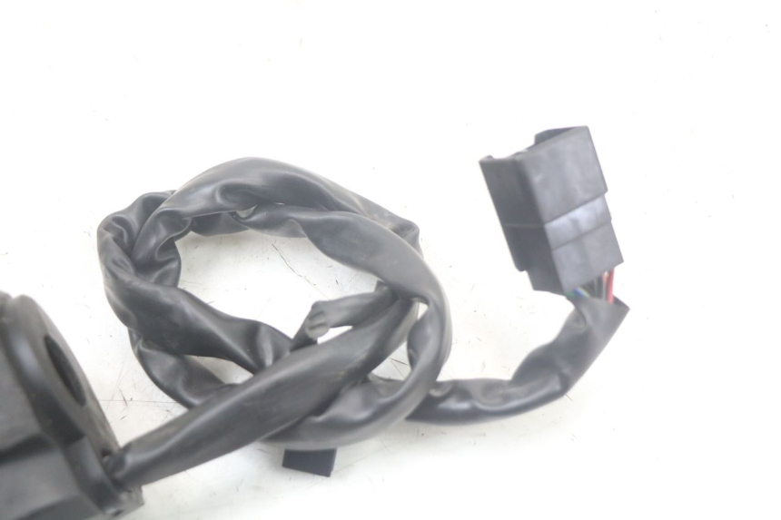 photo de COMMODO GAUCHE KAWASAKI ER-6 ER6 N 650 (2012 - 2016) - État de surface