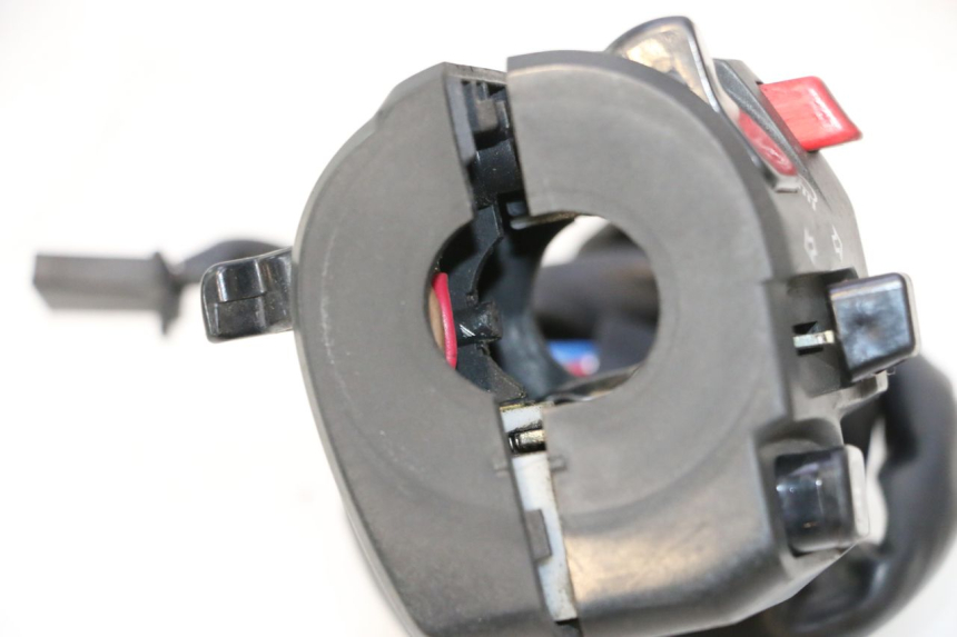 photo de COMMODO GAUCHE KAWASAKI ER-6 ER6 N 650 (2005 - 2009) - Zoom état d’usage