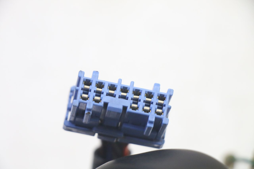 photo de COMMODO GAUCHE HONDA FES S-WING SWING ABS 125 (2007 - 2015) - Pièce contrôlée