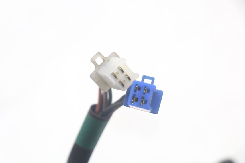 photo de COMMODO GAUCHE MBK FLAME X 125 (2004 - 2007) - État de surface