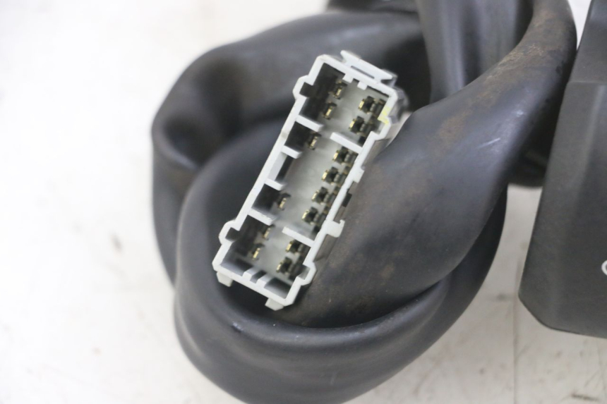 photo de COMMODO GAUCHE HONDA FORZA ABS 300 (2013 - 2017) - Vue d’ensemble