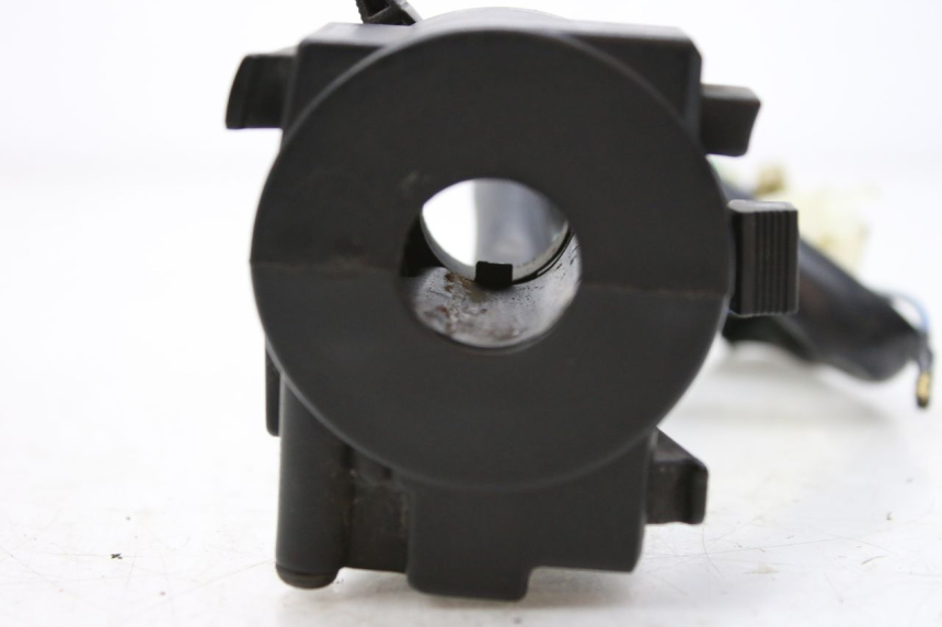 photo de COMMODO GAUCHE SYM HUSKY 125 (1999 - 2005) - Pièce contrôlée