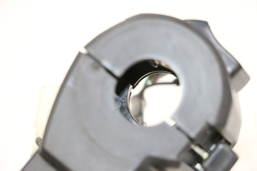 photo de COMMODO GAUCHE SYM JOYMAX 125 (2010 - 2017) - Vue d’ensemble