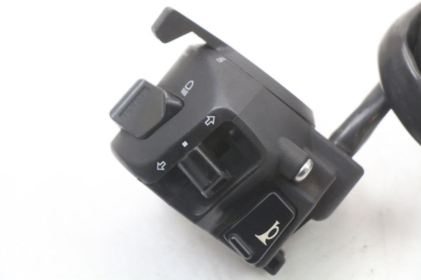 photo de Left switchgear KYMCO K-PW K-PIPE 50 (2012 - 2017) - Détail de la pièce