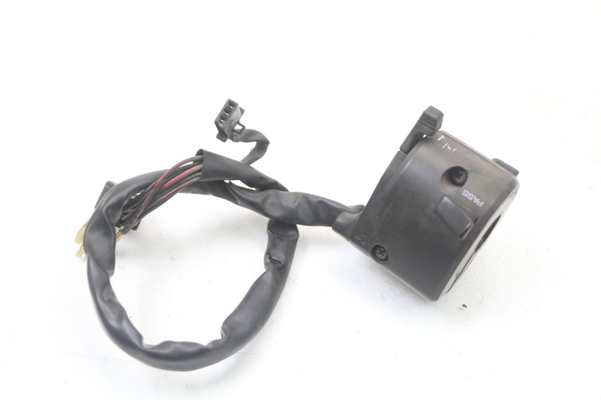 photo de COMMODO GAUCHE KAWASAKI ZR7 ZR-7 S 750 (1999 - 2004) - Gros plan technique