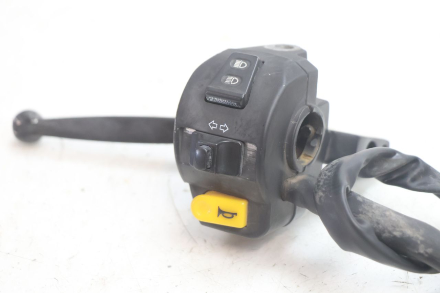 photo de COMMODO GAUCHE PEUGEOT KISBEE 2T 50 (2010 - 2017) - Zoom état d’usage