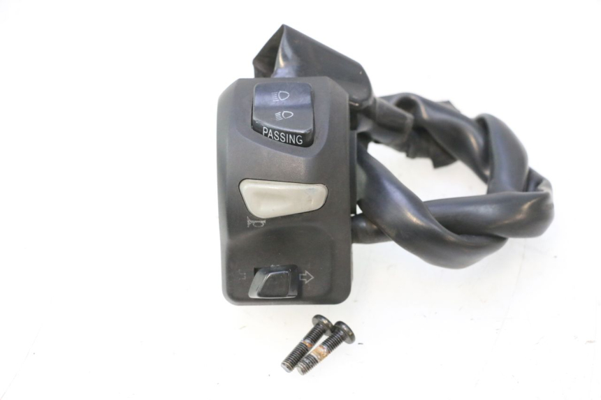 photo de COMMODO GAUCHE PEUGEOT KISBEE 4T 50 (2023 - 2026) - Vue principale